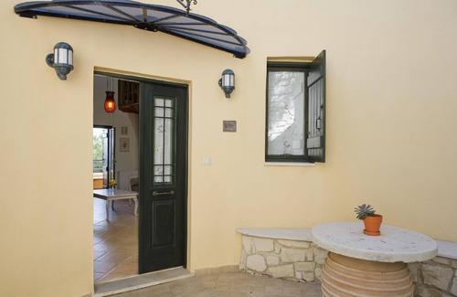 Kastellos House | Holiday house Yeoryioupolis Kriti for 1 - 7 persons with 3 bedrooms - Holiday home