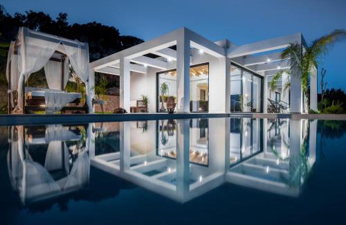Skinaria Villa | Horizon luxury villa