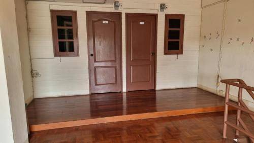 Tha Sala Hostel | Hostel ∙ 2 guests