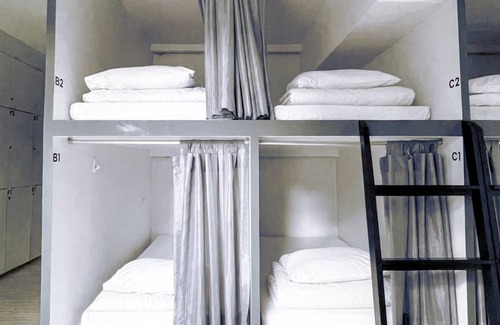 Khlong Toei Nuea Hostel | Hostel ∙ 8 guests