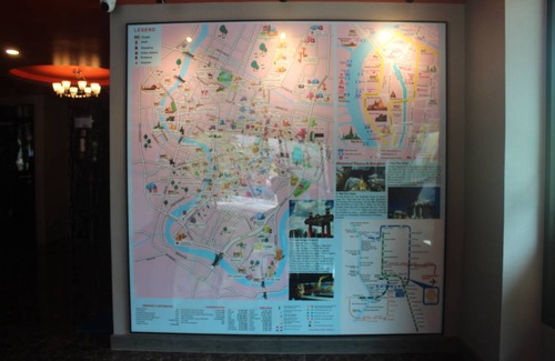 Ploenchit Hostel | Hostel ∙ 8 guests