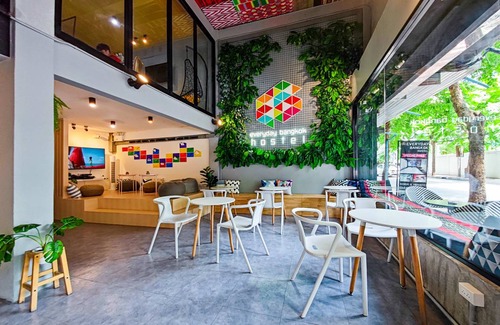 Silom Hostel | Hostel ∙ 8 guests