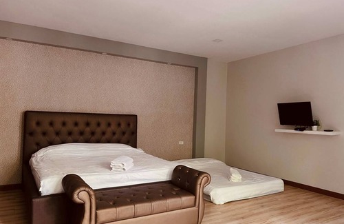 Khanom Hostel | Hostel ∙ 8 guests