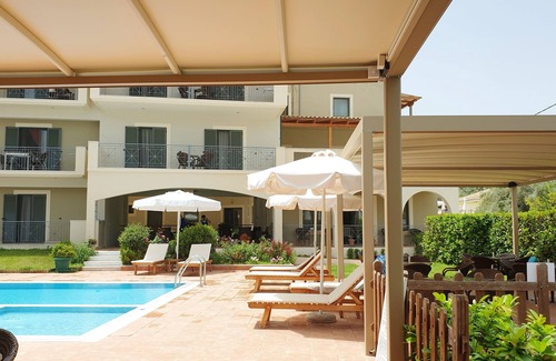 Alexandros Apartment | Hotel Eleana