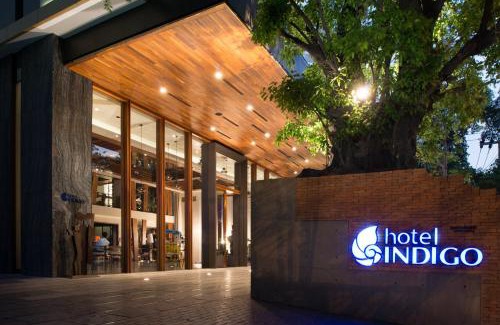 Ploenchit Hotel | Hotel Indigo Bangkok Wireless Road by IHG