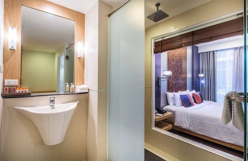 Ploenchit Hotel | Hotel Solo Sukhumvit 2