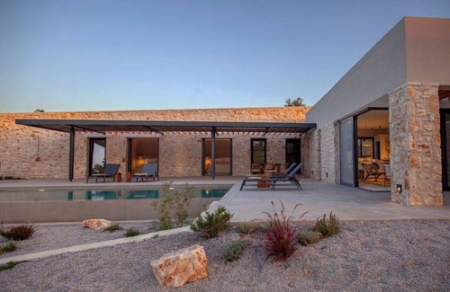 Amfilochia House | House ∙ 3 bedrooms ∙ 6 guests