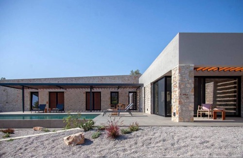 Amfilochia House | House ∙ 3 bedrooms ∙ 6 guests