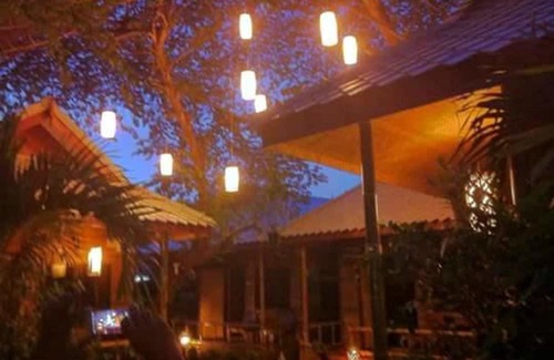 Old City Hotel | Jaidee Bamboo Huts