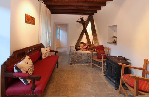 Kalopanayiotis Apartment | Kalopanayiotis Cottage