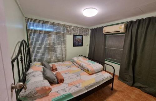 Bang Kapi Resort | Kanlayana Hostel