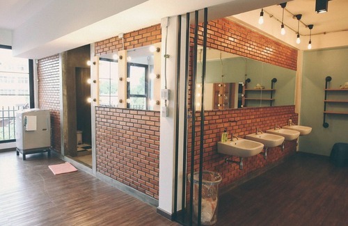 Wat Ket Hostel | Koenji Guest House & Bar Chiang Mai