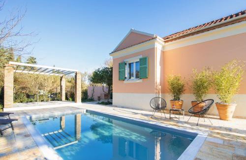 Corfu Villa | Lallo Living