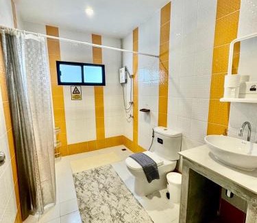 Chang Moi House | LD1.House Private Room,Thapae Gate, Chiang Mai Old city