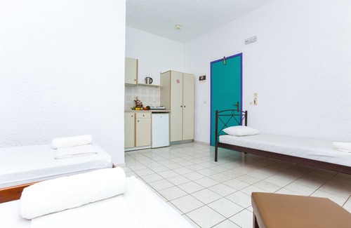 Malia Hotel | Litsa Studios