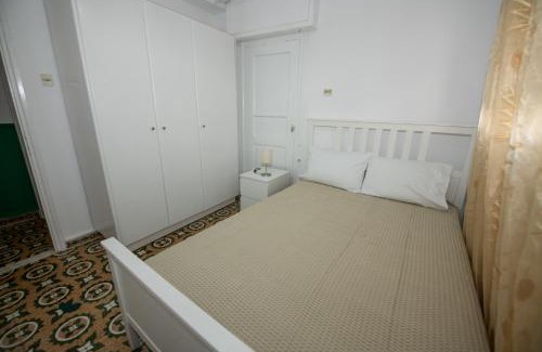 Skopelos Apartment | Lovely one-bedroom flat in Skopelos