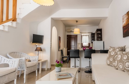 Skiros House | Maestralia