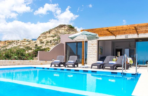 Frangokastellon Villa | Mary 1 Waterfront villa, Private pool, South Crete