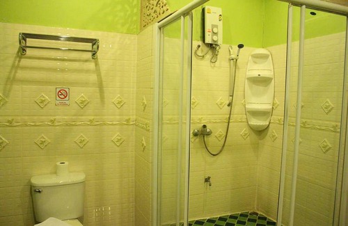 Wat Sam Phraya House | Motel ∙ 8 guests