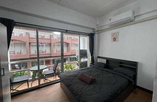 Pattaya Bay House | Noorjahan Guesthouse Pattaya