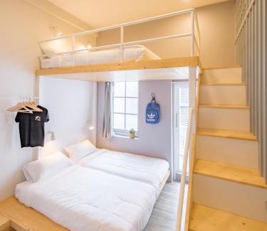 China Town Hostel | Norn Yaowarat Hotel