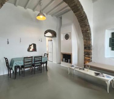 Falatados Apartment | Old Manor