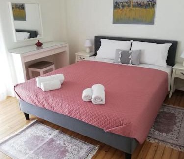 Old Town Apartment | Old Town stay furnished apartment
