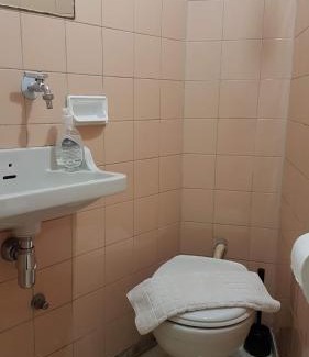 Athens City Centre Apartment | Orange Apartment - Athens Center, 3 BD, 1.5 BATH