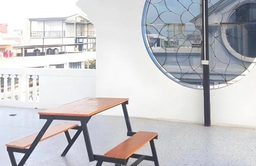 Huai Khwang Hostel | OYO 75465 Lucky Hostel - Huai Khwang