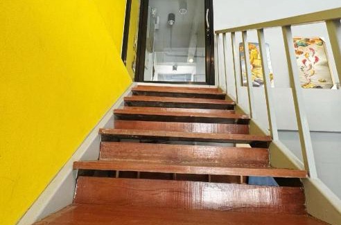 Huai Khwang Hostel | OYO 75465 Lucky Hostel - Huai Khwang
