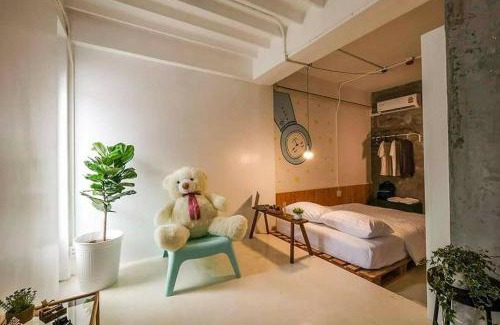 Samsen Nok Hostel | Pastelhouse hostel