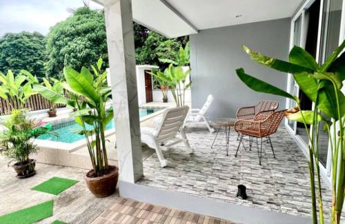 Na Thon House | Peray Art Private Pool Villa