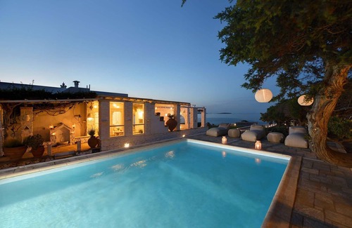 Paros Villa | Platinum Paros Villa | 6 Bedroom Villa | Private Swimming Pool & Stunning Sea.
