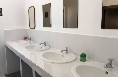 Ban Phan Thom Hostel | Ploy Hostel