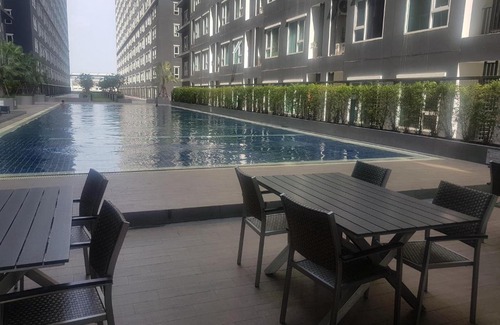 Bang Sue Apartment | Private and Comfort room, 5 mins MRT Skytrain,WiFi
