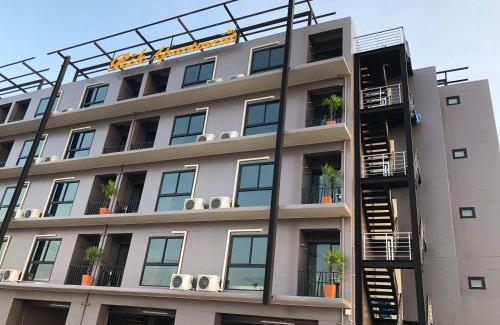 Lam Luk Ka Hostel | RIK APARTMENT