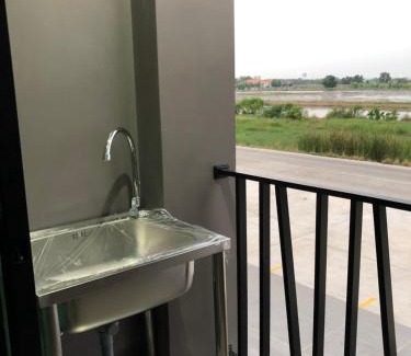 Lam Luk Ka Hostel | RIK APARTMENT