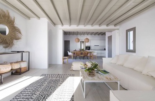 Piso Livadi Villa | Rising Sun sea view Villa near the beach, Paros