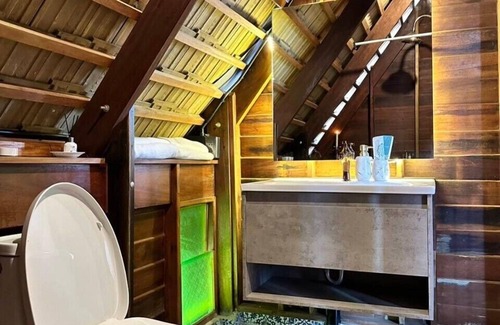 Pathum Thani Hostel | RuenKijja
