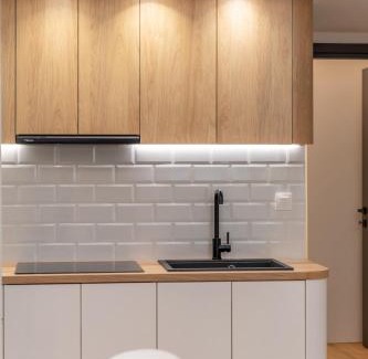 Pasalimani Apartment | Seaside Loft Near Piraeus Port at Freatida Beach