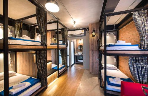 Ayutthaya Hostel | Sri Ayutthaya