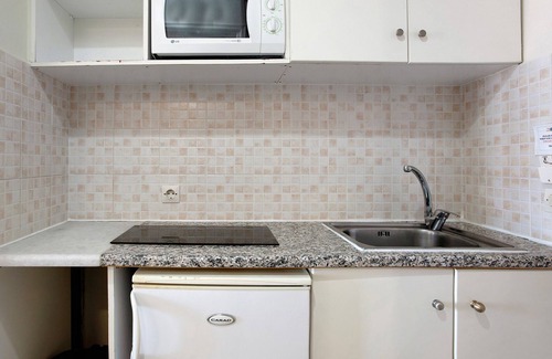 Agrilia Apartment | Standard Studio "Paradise Zante Standard Studio 7" with Shared Pool & Wi-Fi