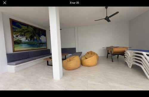Hua Thanon House | Suksan Pool View Apartment 3