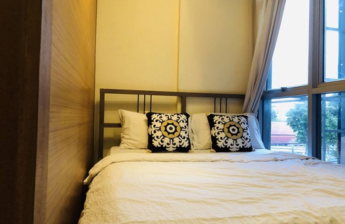 Talat Yot Hostel | Suneta Hostel Khaosan