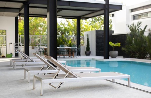 Ban Saiyuan Villa | Sunset Garden 5