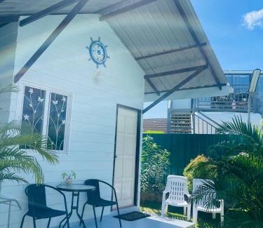 Rawai House | Sunshine bungalow
