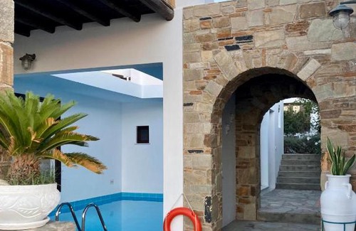 Kini Apartment | SYROU LOTOS Studios & Apartments