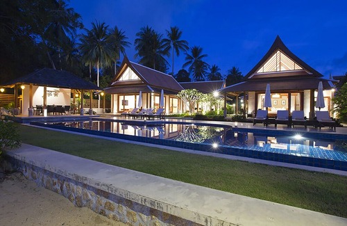 Lipa Noi Villa | Tawantok Beach Villa 1