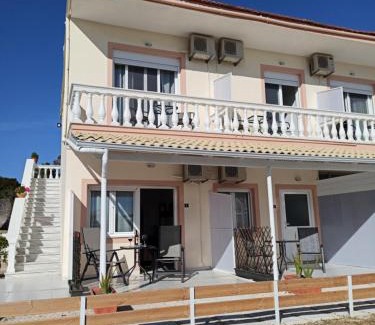Marathias Apartment | Thalassa apartments 2&3