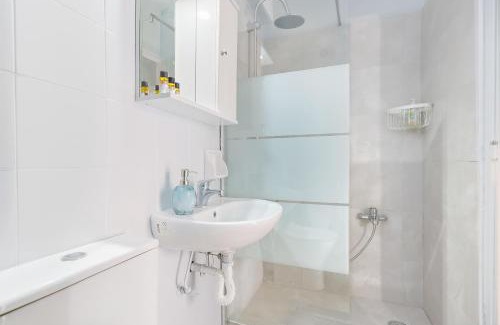 Chalandri Apartment | Thanasis Family Apartment